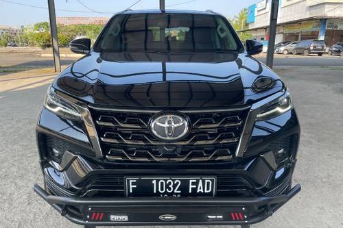 2021 Toyota Fortuner VRZ 4X2 TRD 2.4L AT bekas