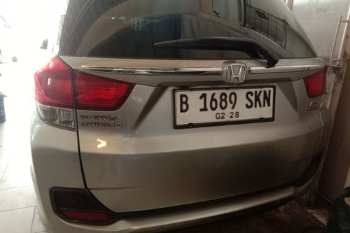 Old 2017 Honda Mobilio E CVT AT