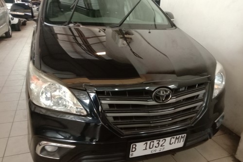 2013 Toyota Innova G Diesel AT