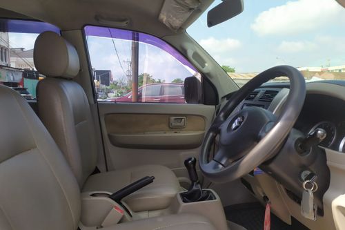 2nd Hand 2011 Suzuki APV Arena GX 1.5 MT