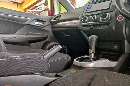 Beli mobil bekas
