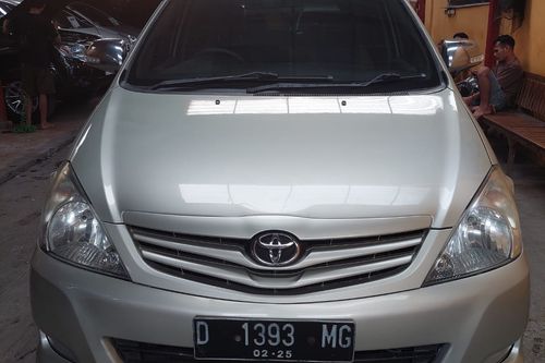 2010 Toyota Kijang Innova 2.0 G MT