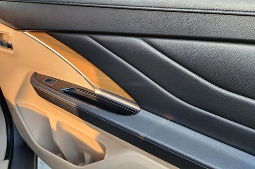 2018 Mitsubishi Xpander Ultimate CVT bekas