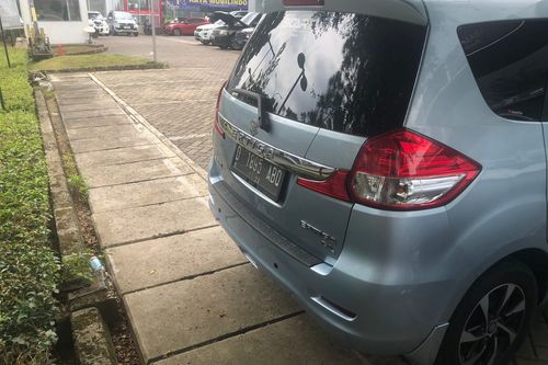 2014 Suzuki Ertiga GL AT bekas