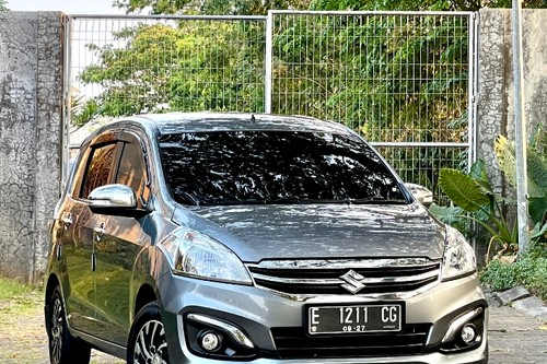 2017 Suzuki Ertiga  GX AT