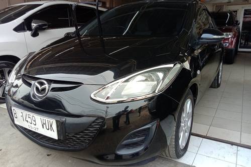 2012 Mazda 2 Sedan  S A/T bekas