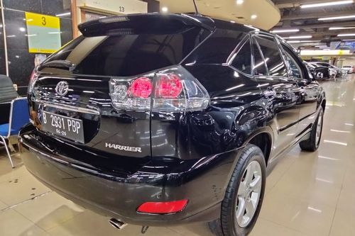 Used 2011 Toyota Harrier 3.0 G L-Premium
