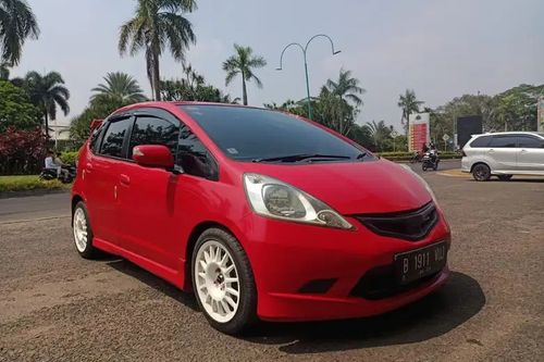 Old 2011 Honda Jazz RS CVT
