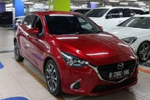 Second Hand 2018 Mazda 2 R AT