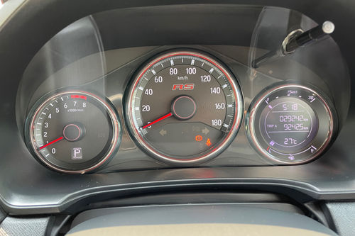 2nd Hand 2019 Honda Mobilio 1.5 RS AT LIMITED EDITION
