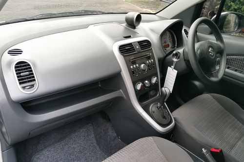 2013 Suzuki Splash GL AT bekas