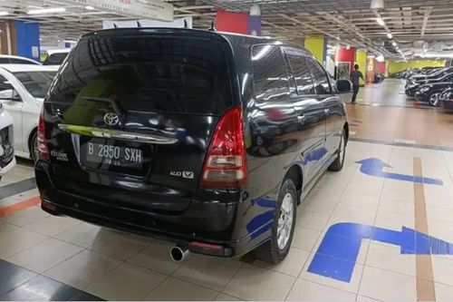 2005 Toyota Innova BENSIN V 2.0 T AT tua