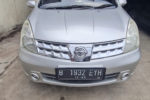 2011 Nissan Livina  VL AT bekas