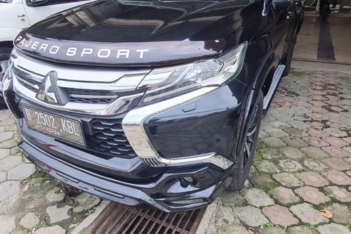 Second hand 2016 Mitsubishi Pajero 2.4 DAKAR 4X4 A/T JEP 