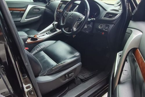 2nd Hand 2016 Mitsubishi Pajero 2.4 DAKAR 4X4 A/T JEP