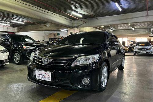 Second Hand 2013 Toyota Corolla Altis G AT