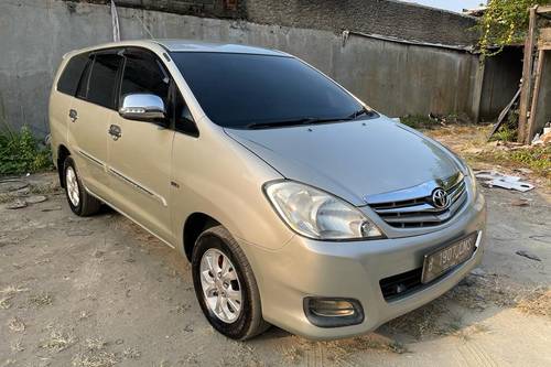 2010 Toyota Innova BENSIN G 2.0 AT bekas