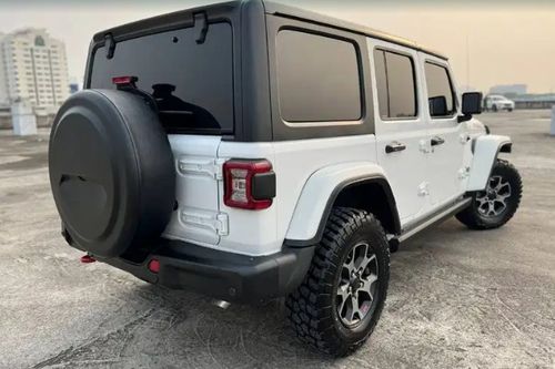 Old 2018 Jeep Wrangler Sport 2-Door