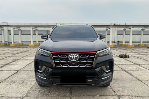 2021 Toyota Fortuner VRZ 4X2 TRD 2.4L AT