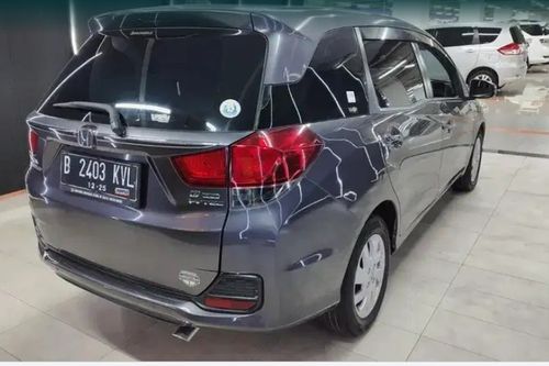 Beli mobil bekas