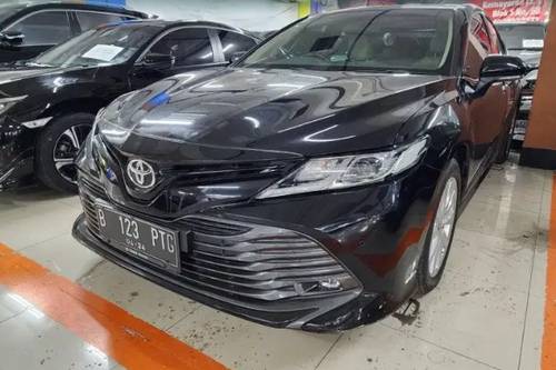 2019 Toyota Camry 2.5 V bekas