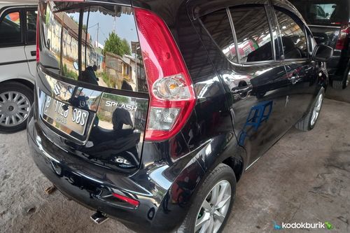 Old 2011 Suzuki Splash GL MT