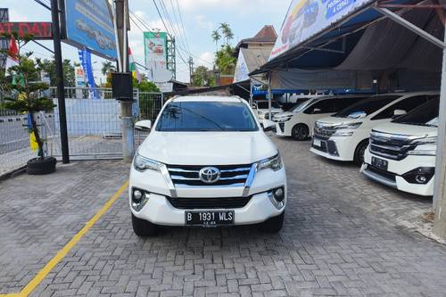 2017 Toyota Fortuner 2.4 VRZ AT Bekas