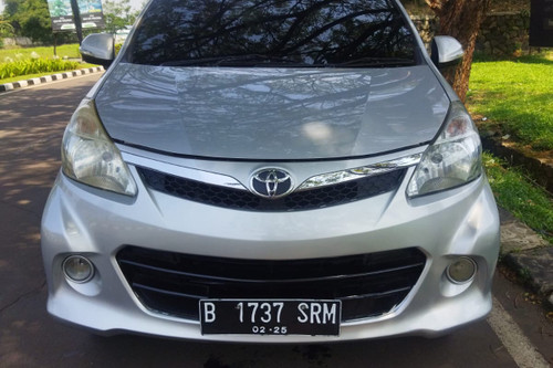 2013 Toyota Avanza Veloz  1.5 MT bekas