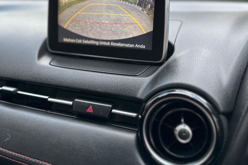 2015 Mazda 2 Hatchback GT 1.5L AT bekas