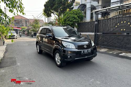 2013 Toyota Rush 1.5L TRD AT bekas