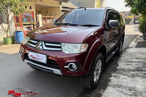 2015 Mitsubishi Pajero Sport Dakar AT 4x2 tua