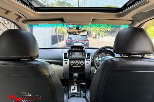 Dijual 2015 Mitsubishi Pajero Sport Dakar AT 4x2 bekas