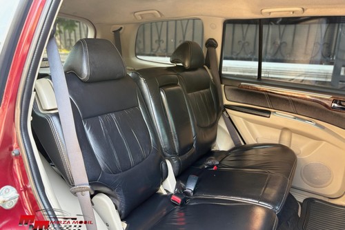 2015 Mitsubishi Pajero Sport Dakar AT 4x2 tua