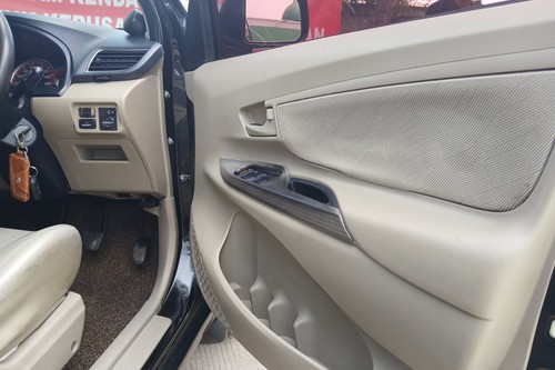 Beli mobil bekas