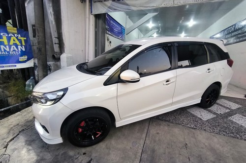 Beli mobil bekas