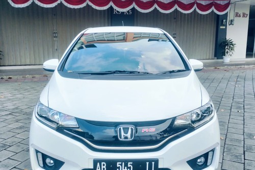 2015 Honda Jazz  GK5 1.5 RS MT bekas