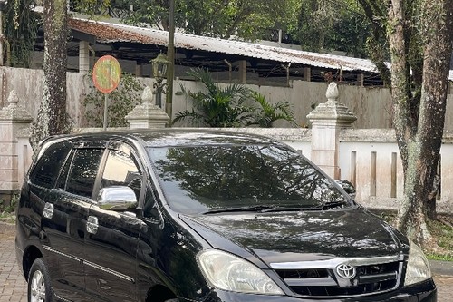 2006 Toyota Kijang Innova 2.0 V AT tua