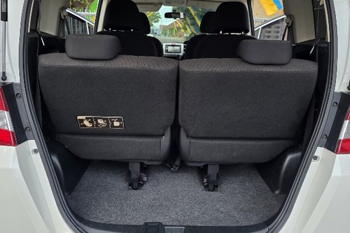 2013 Honda Freed E(PSD)A/T tua