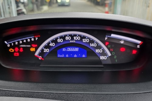 2013 Honda Freed E(PSD)A/T tua