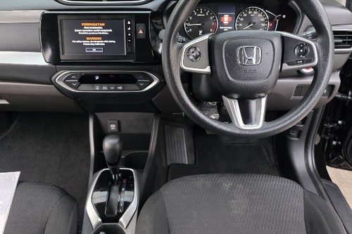 Dijual 2023 Honda BRV E CVT bekas