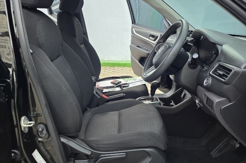 Beli mobil bekas