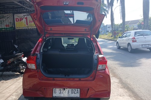 Beli mobil bekas