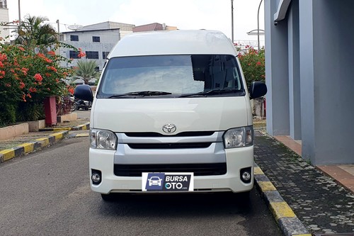 Used 2015 Toyota Hiace COMMUTER DSL 2.5