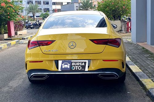 Dijual 2019 Mercedes Benz CLA-Class 200 AMG Line bekas