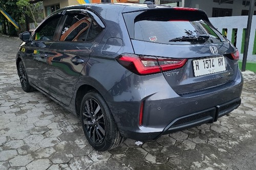 Dijual 2022 Honda City Hatchback RS CVT	Honda Sensing bekas