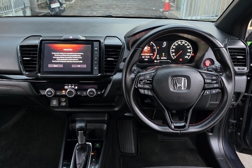 2022 Honda City Hatchback RS CVT	Honda Sensing tua