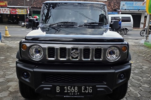 2024 Suzuki Jimny 5 Door Single Tone AT bekas