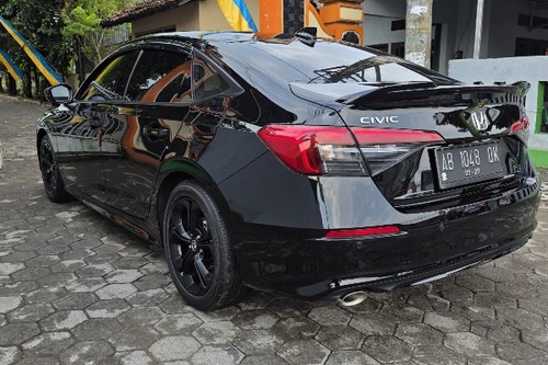 2024 Honda Civic Hatchback 1.5 RS AT tua