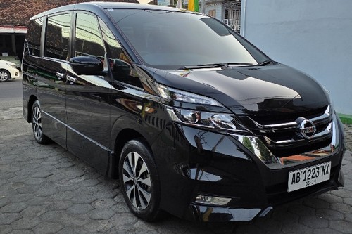 2019 Nissan Serena HIGH WAY STAR A/T bekas
