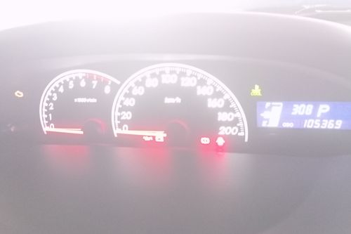 2012 Toyota Yaris E 1.5L AT tua